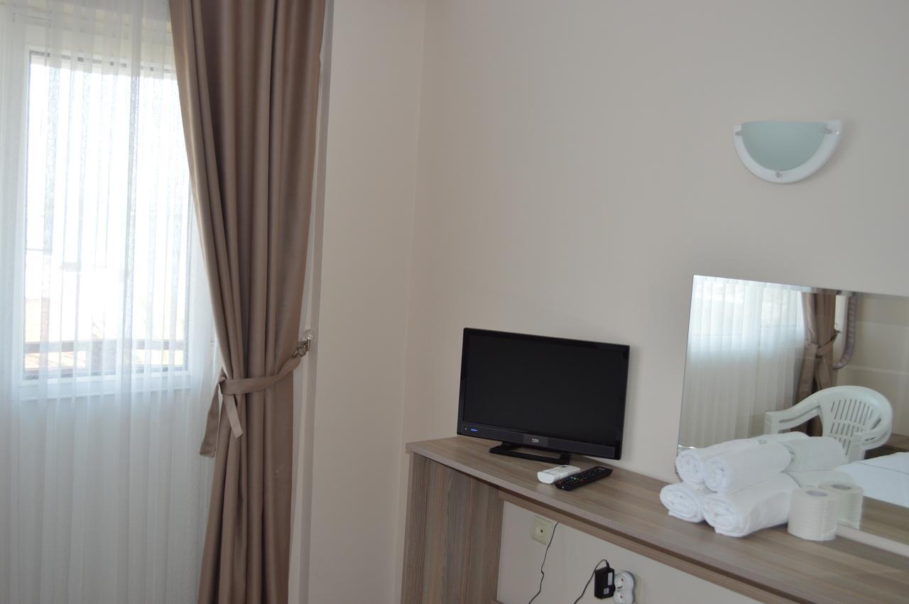 Cunda Efsane Hotel Айвалык Экстерьер фото